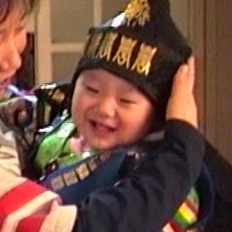 20211217 instagram update
(rough trans)

"thank you for celebrating my last birthday in my 20s. I'm spending a precious day. I'll be healthy and happy for a long time  💕🥳"