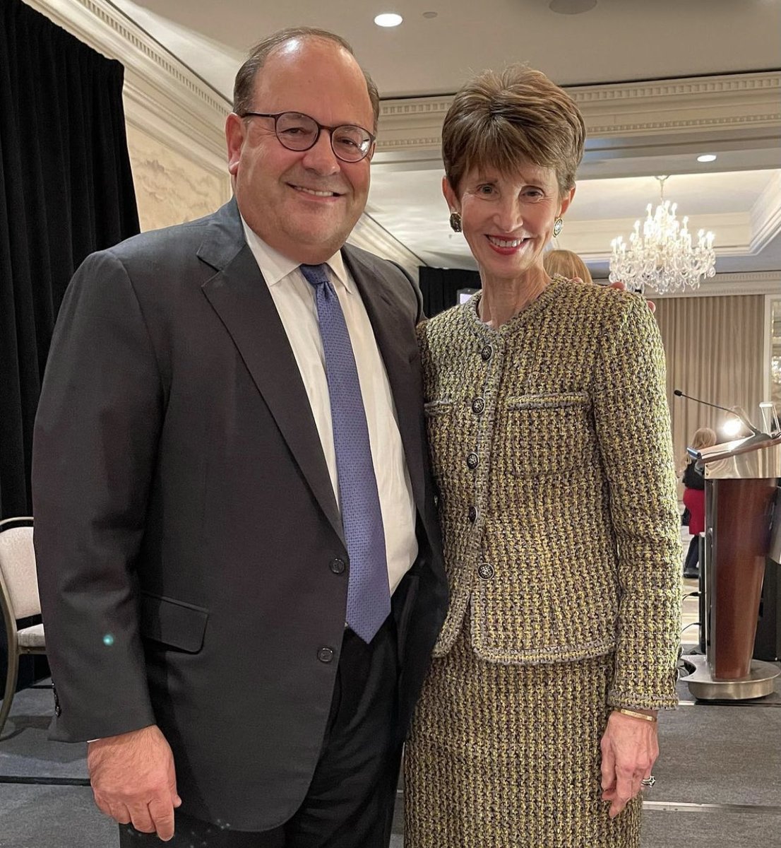 This week the 2021 annual Globy  Awards showcased  the many leaders who are engaged in globally significant work in our region.
Leslie Miller was honored  with a Lifetime Achievement Award who over her career has consistently demonstrated her commitment to civic involvement.
