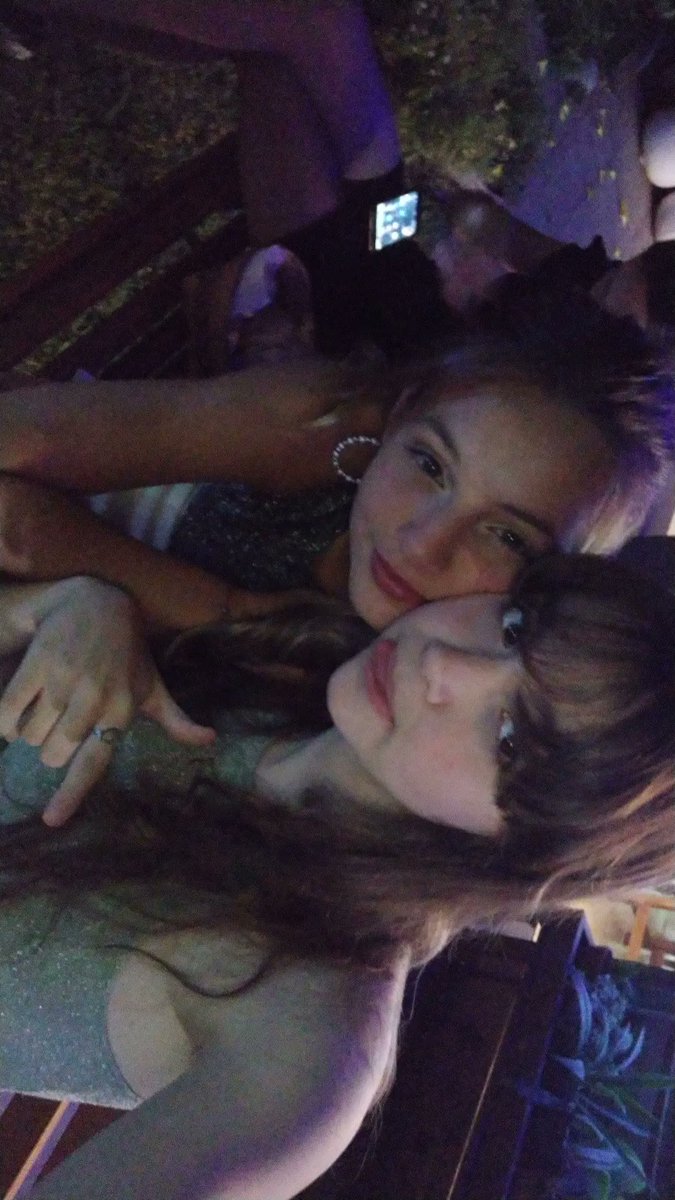 <a href="/BiancaVenini/">Bianca Venini</a> q lindas q somos e