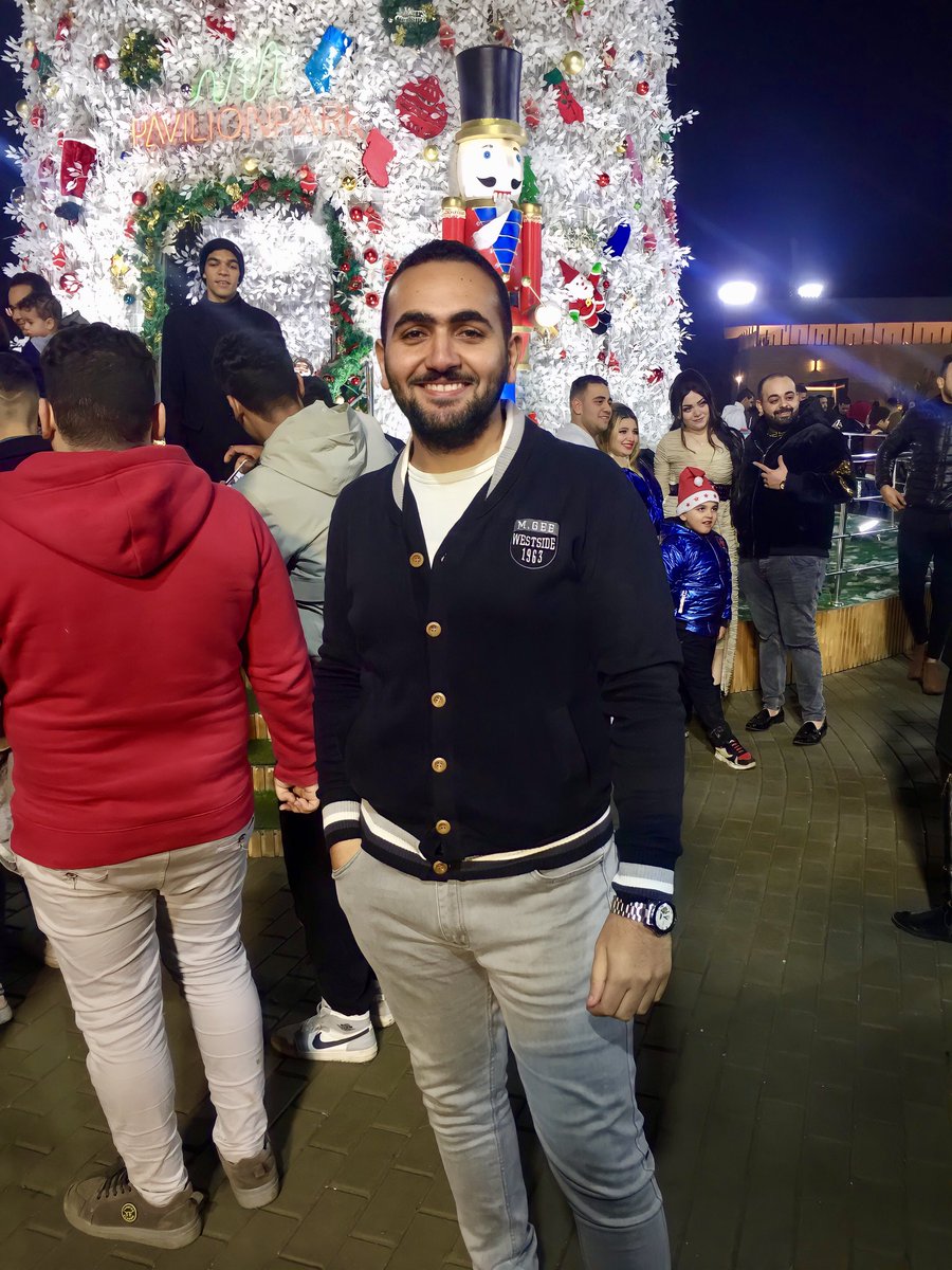 ashrafesaa23's tweet photo. New year, New challenges 🎅🏼❄️ https://t.co/1iv0UaEEZi