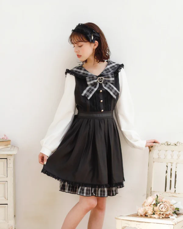 X-এ LIZ LISA: 