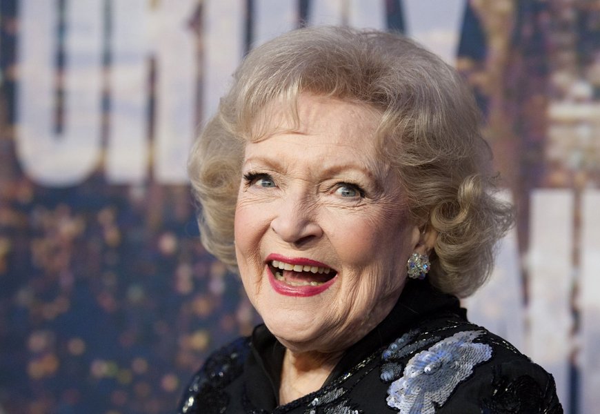 TheRedDemon's tweet image. I'm shocked and heartbroken at the news that the world has lost #BettyWhite. She was one of a kind, a true legend that did things her own way, and a true role model. You will be missed, Ms. White. #RIPBettyWhite