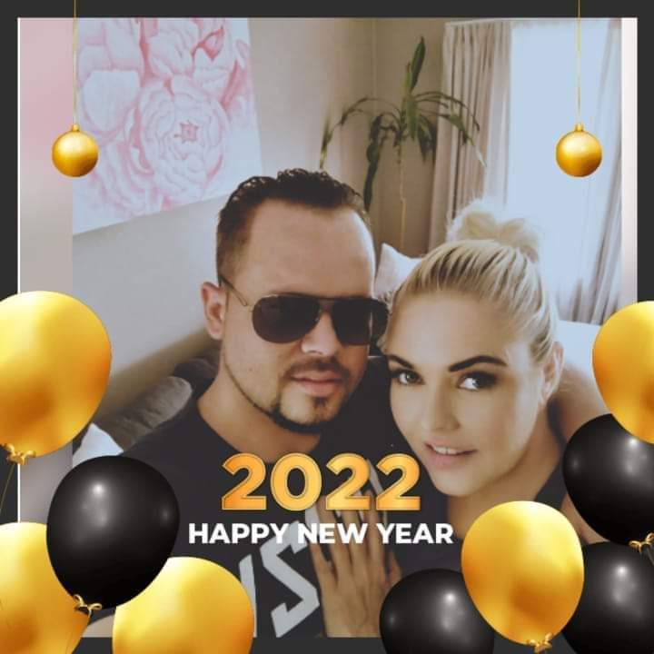 MCVENTA's tweet photo. To all our family and friends, We hope that 2022 brings love to your heart, health to our body, and joy to your home 💛🖤💛🖤 🦋

https://t.co/OZr6jCm6y7                          Matt Venter ,Wendy Pascoe
@MCVENTA @LtdPascoe https://t.co/e2DSat9tZO