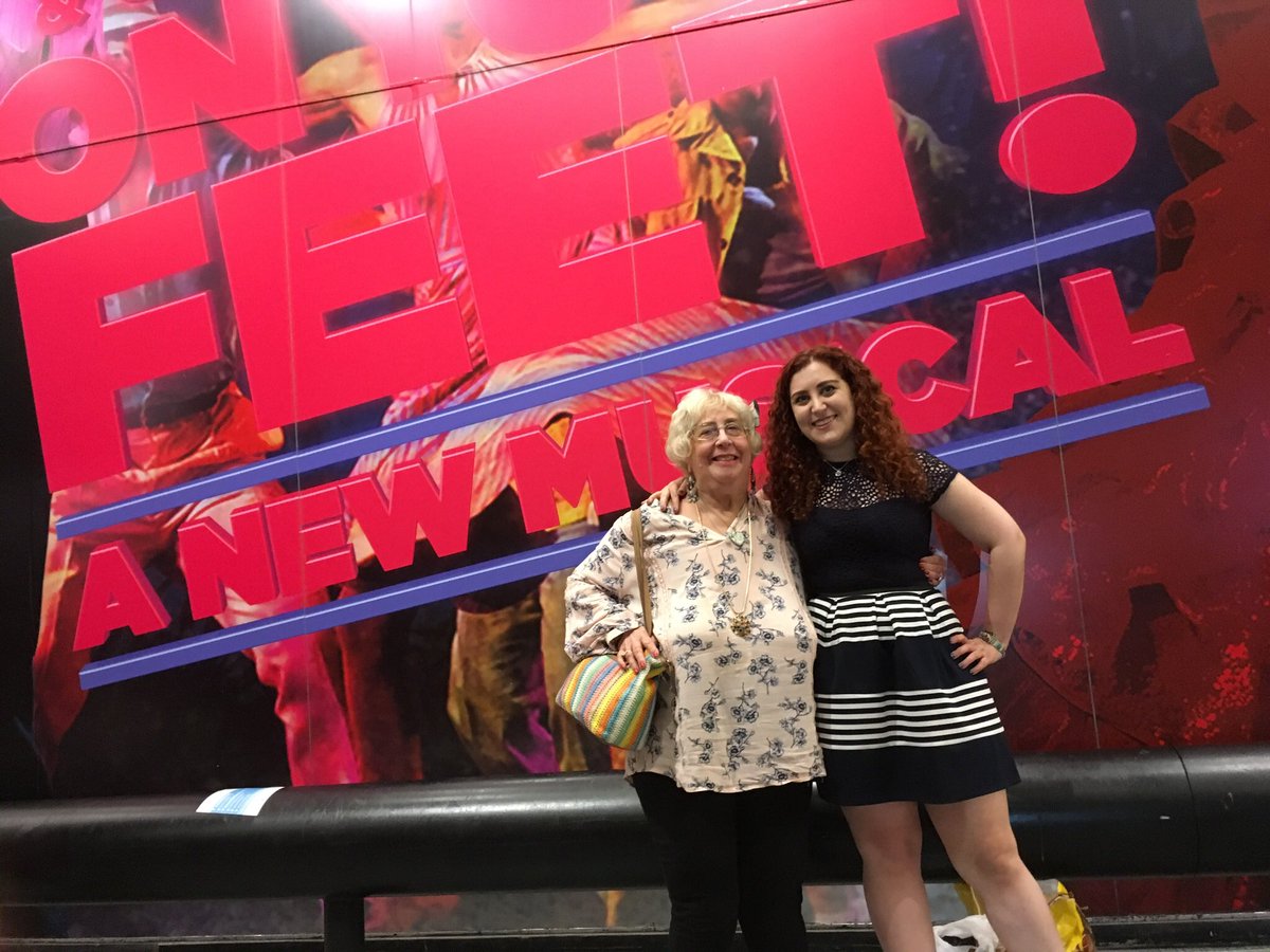 MrJRose78's tweet photo. @CashApp Would really appreciate this help! 2021 has been tough for my Mom and I with her fall in May of this year to me having to leave my job to become her caregiver. Looking forward to a healthier 2022! My Mom is the best and she deserves it! $KaylaJoRosoff #CashAppyNewYear https://t.co/FPnQW0h7Nl