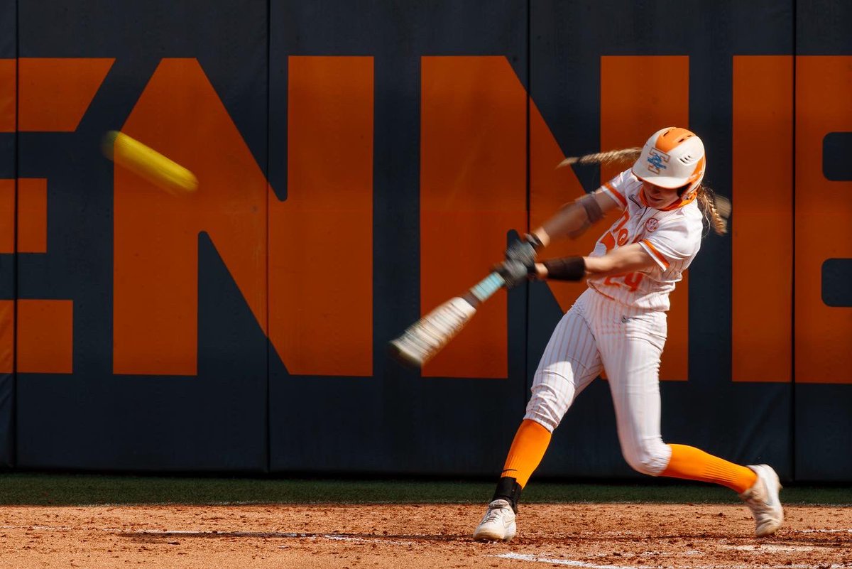 Vol_Softball tweet picture