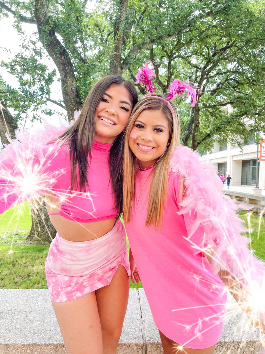 ✨2022 is looking so BRIGHT✨#NewYearsEve