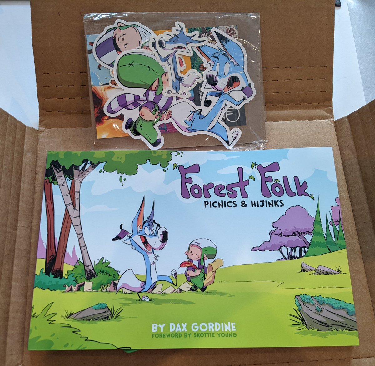 RickyNicDesign's tweet photo. @D__Gee what a great way to being in 2022, it's arrived #forestfolk #HNY2022 https://t.co/ZdwpLJXVWd