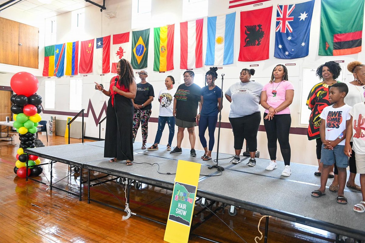 CampbellsvilleU's tweet image. What a year! ✨Here is to a new one ✨ Happy New Year! 🎊