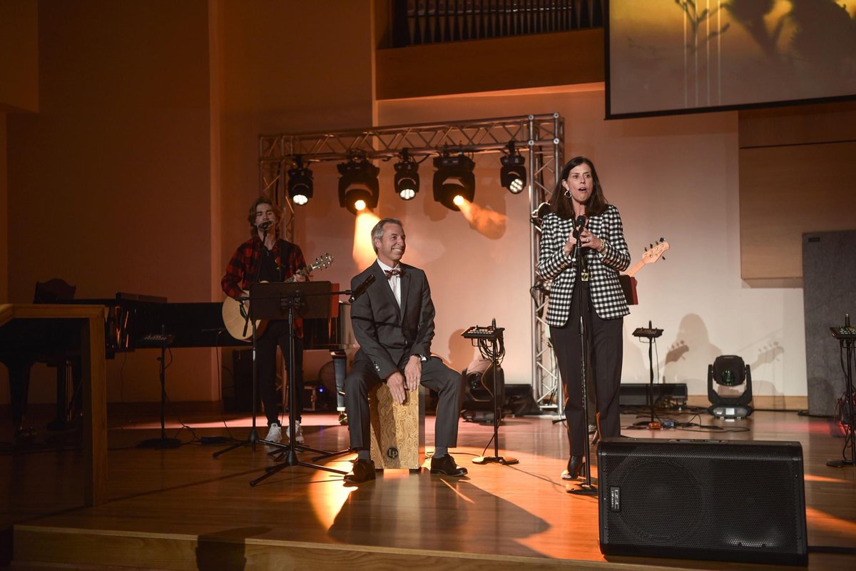 CampbellsvilleU's tweet image. What a year! ✨Here is to a new one ✨ Happy New Year! 🎊