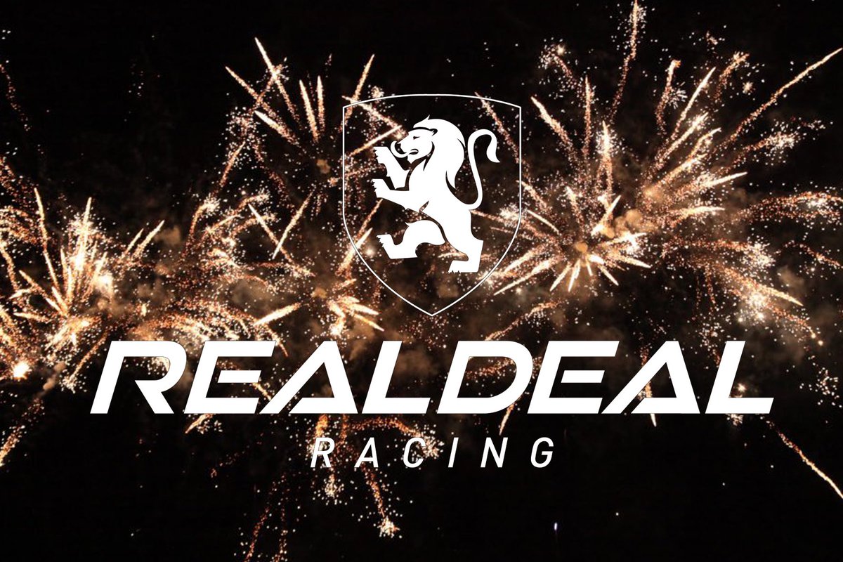 We hope that this new year will be the best year of your life. May you shatter all your personal best times and all your dreams of more watts come true. Happy New Year! #BringOn2022 #HAPPYNEWYEAR2022 #HAPPYNEWYEAR #2022NewYear