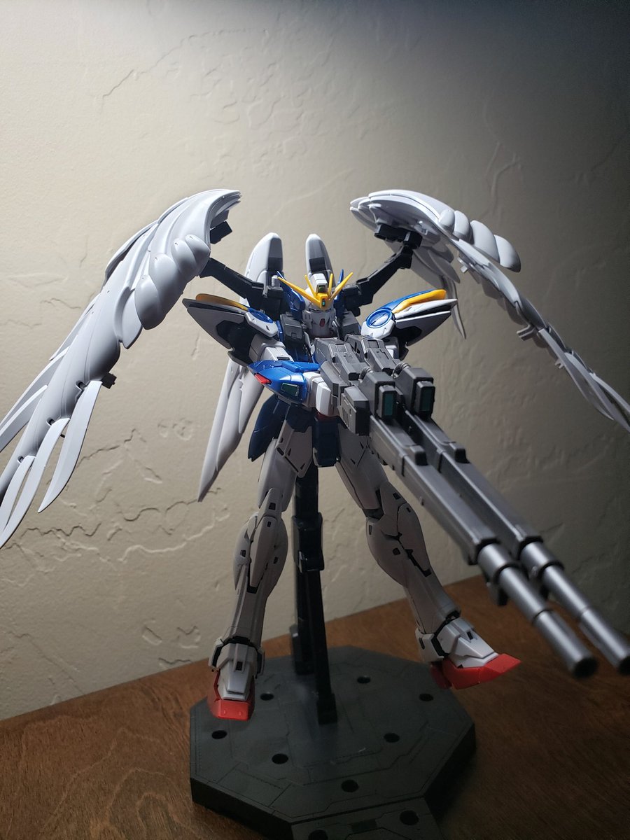 WingZero201's tweet image. Finished the Gunpla my cousin gifted me.