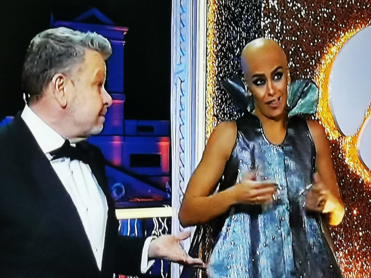 Rocker_Prada's tweet photo. Dragón Lunar con Chicote en Antena 3
#multiversoMarvel https://t.co/3U8UHixy0r