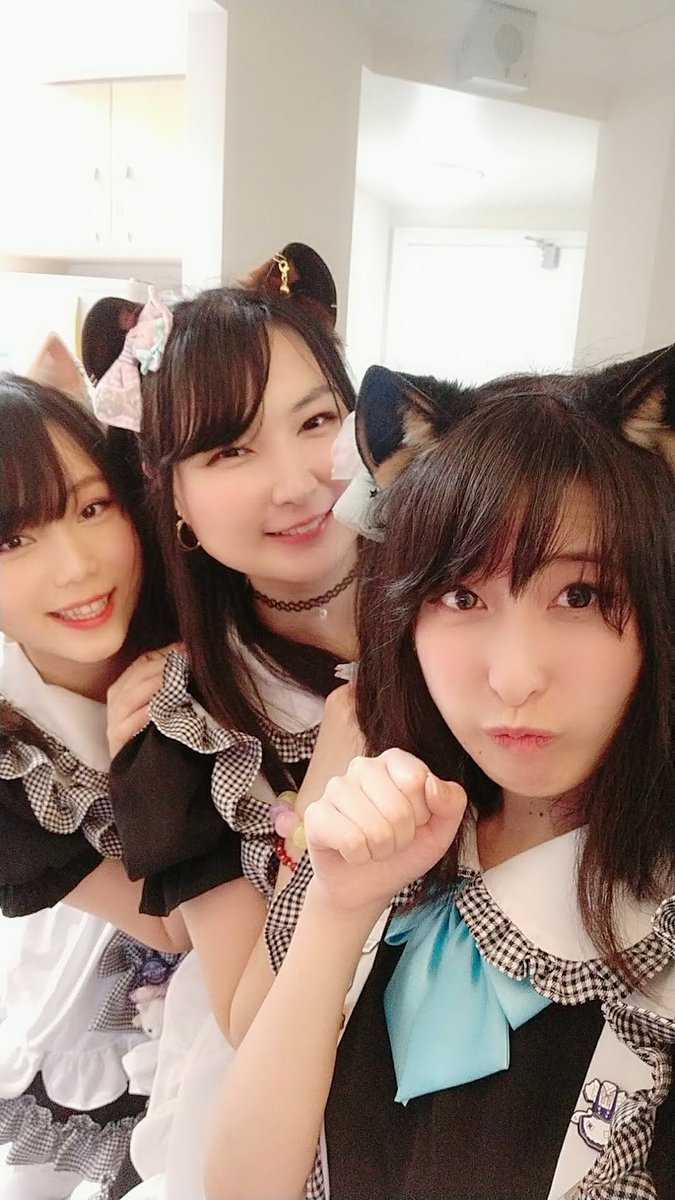 act102_to's tweet photo. Goodbye, 2021 (｡˃ ᵕ ˂ )ﾉ💕 https://t.co/nZOZFpoF3Q