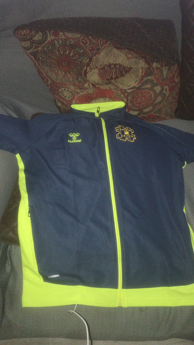 Happy new year to my favourite club in Non league <a href="/hashtagutd/">Hashtag United</a> <a href="/hashtagutdwomen/">Hashtag United FC Women</a> I just wanna say what a wonderful year we have all had happy new year love you all to bits and hopefully I’ll see you all in February #hashtagforlife #upthetags