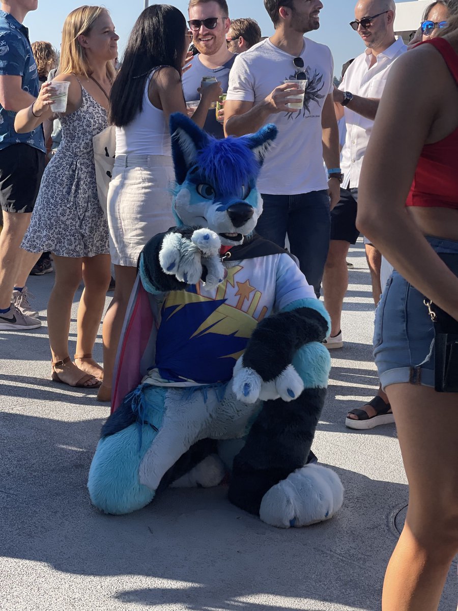 Rahne 🔜 Home tweet media