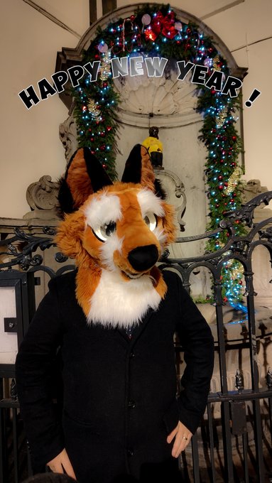 I wish you all a Happy New Year! Goodbye 2021, welcome 2022 ! I wish you all the best for the year and<a href="/tag/furry"class="tags"><span>#furry</span></a><a href="/tag/fursuit"class="tags"><span>#fursuit</span></a><a href="/tag/fursuitfriday"class="tags"><span>#fursuitfriday</span></a>