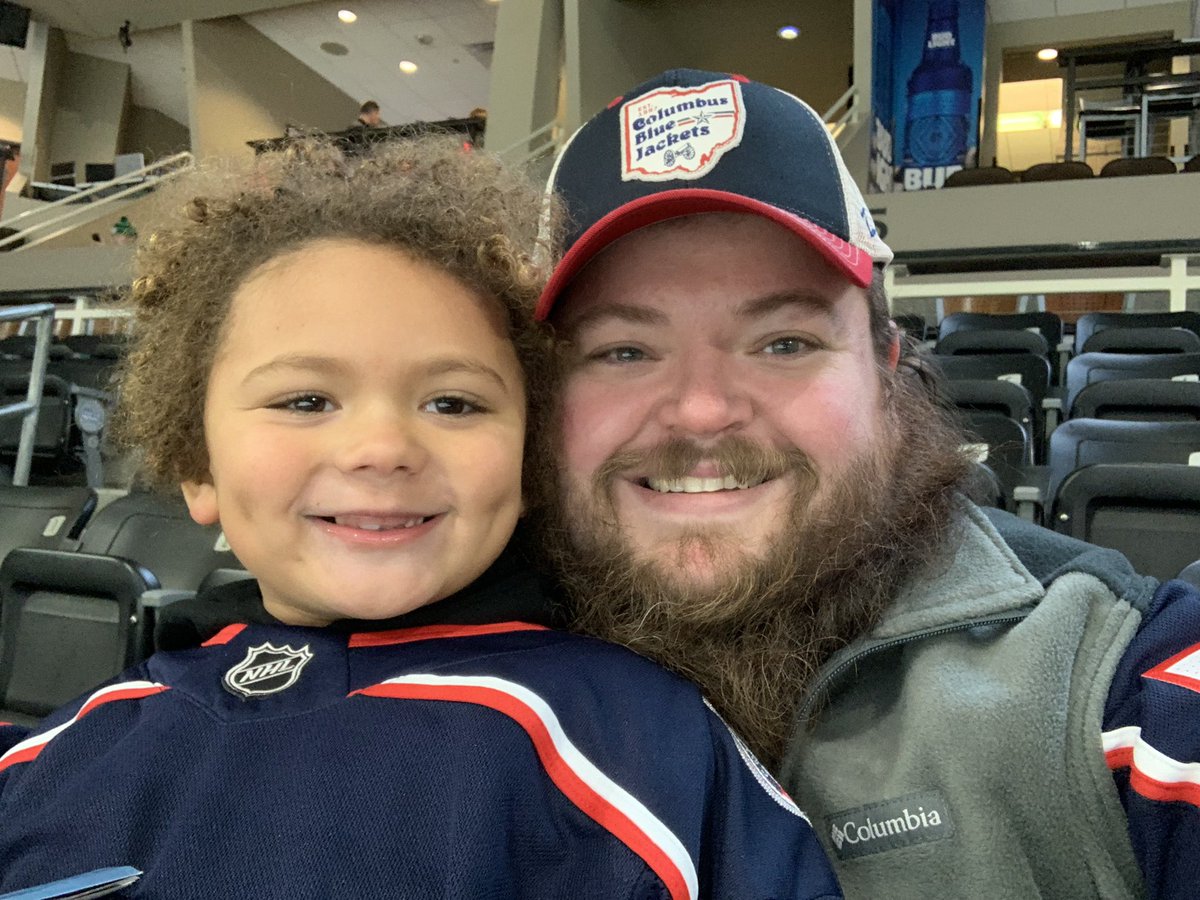 CBJ_Dad0424's tweet photo. Jarmo asked us to check out the local talent and get back to him. #CBJ #FargoForce @FargoForce https://t.co/PjnRwf6vrQ