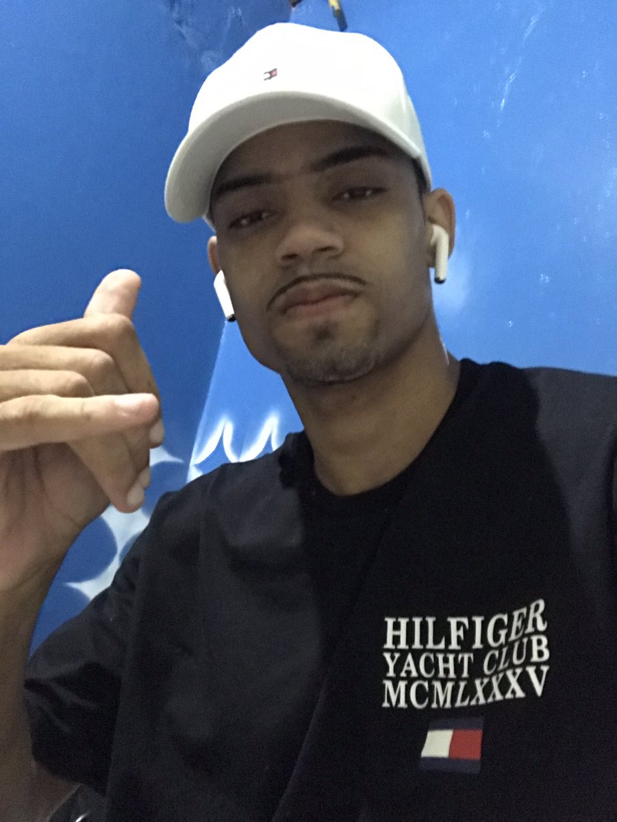 Baleado157_33's tweet photo. Hoje é 20 na rajada 🔫 https://t.co/t07ExRscra