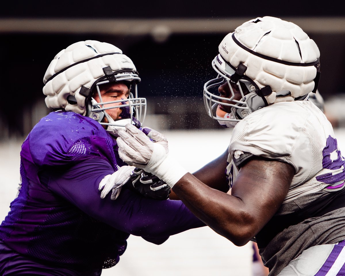 KStateFB's tweet photo. Last practice of 2021 ✔️ https://t.co/iRJ3DgCbTy