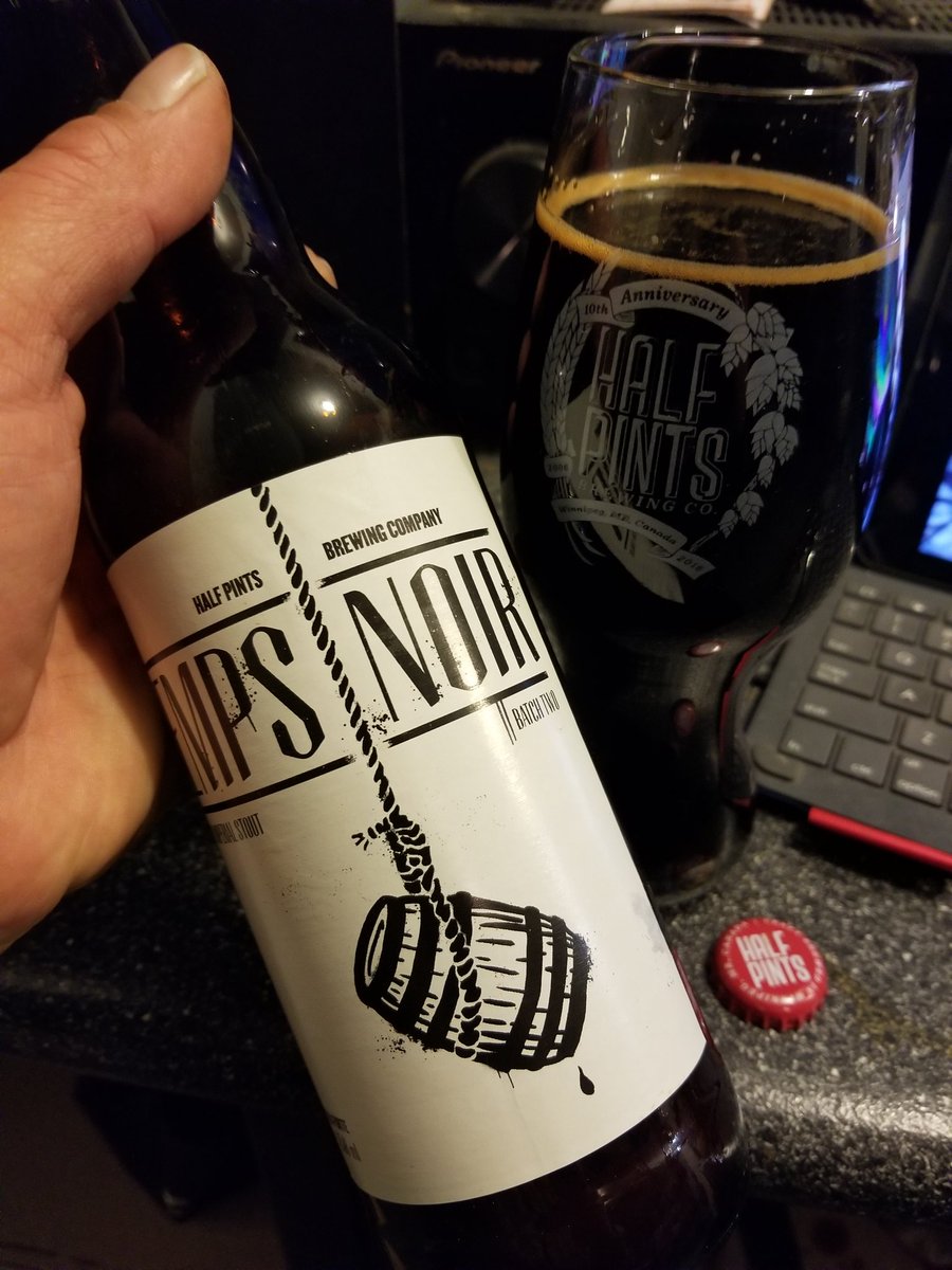 Bringing in the New Year with a 2016 Le Temps Noir from <a href="/HalfPintsBrewCo/">Half Pints Brewing</a> 
Amazing good !