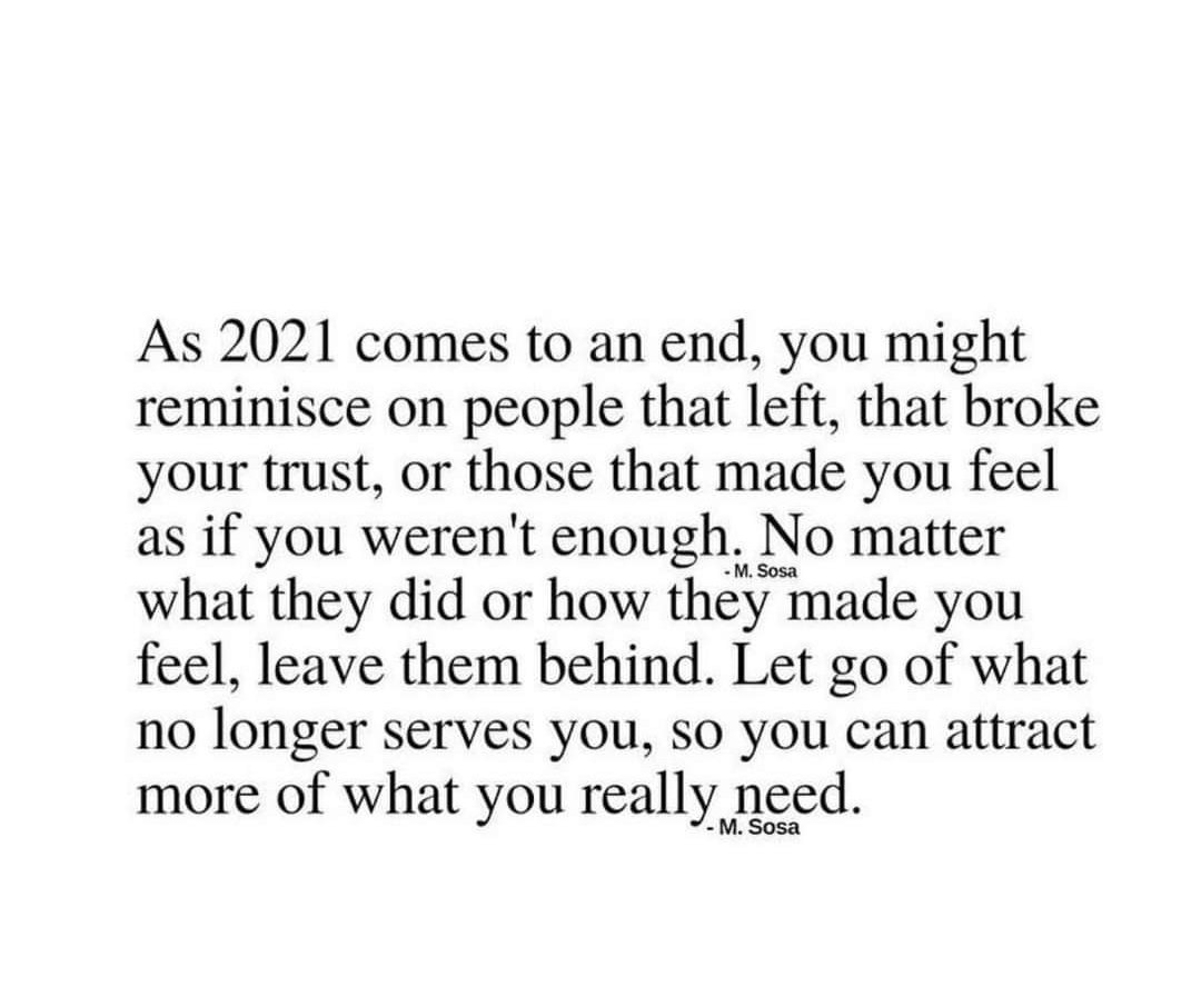 sy_chaney's tweet photo. #2022 #happynewyear https://t.co/YpPvTiaXXc