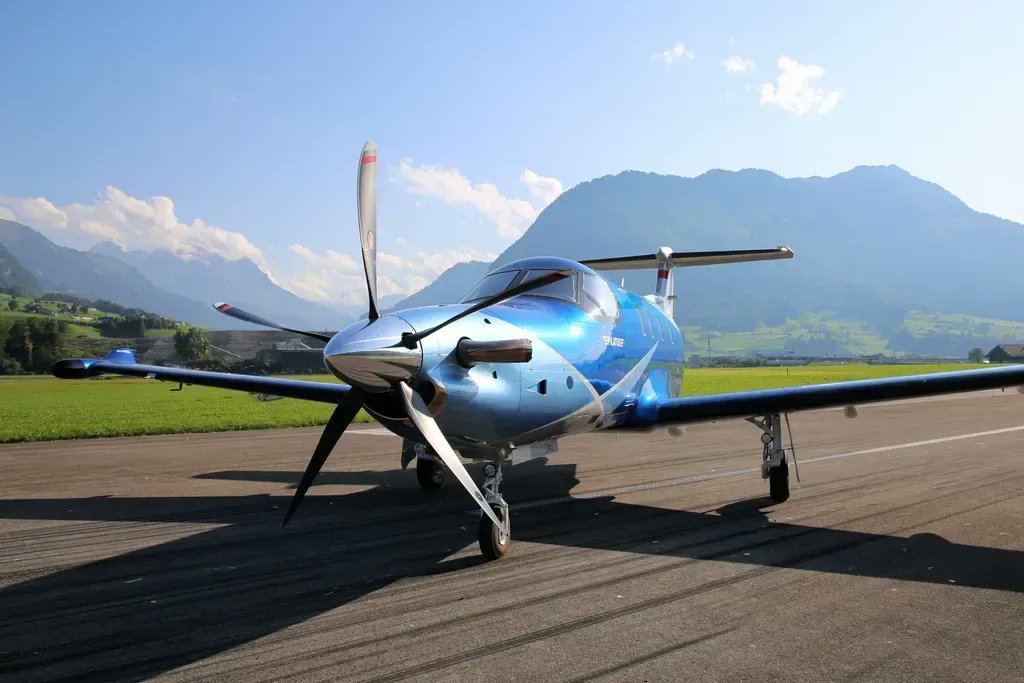 db_aviation's tweet photo. And we start 2022 in the best possible way with the Pilatus PC12 introduction into our managed fleet.
Thrilled to enrol in DB Aviation capability list the best in Swiss aeronautical engineering.
More to come! 😉
#PC12CAMO, #PC12operation
(Photo credit: Pilatus Aircraft Ltd) https://t.co/3Y0UWuLKBR