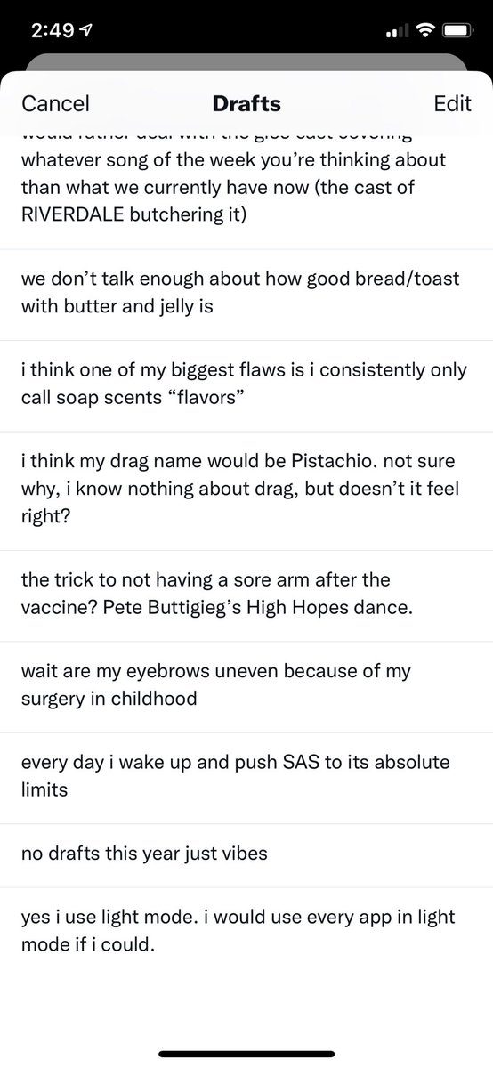 juliabananas's tweet photo. 2021 Twitter Drafts (Julia’s Version) (From The Vault) https://t.co/ozjU0ITmhB