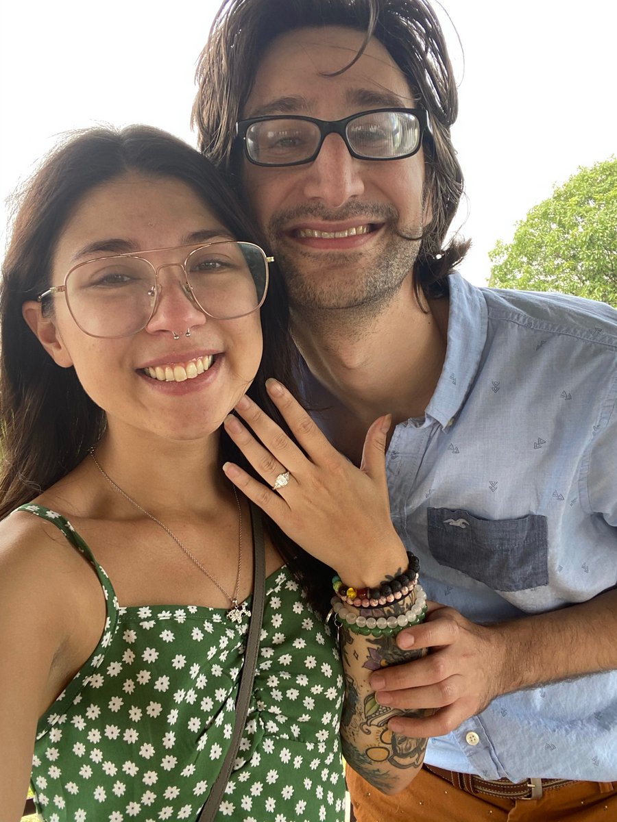 TheBaltimoreSon's tweet photo. My year in review: got engaged in Patterson Park, lost feeling in my legs, found out I had a spinal tumor, had emergency surgery, relearned how to walk, got radiated, new job, went back to the park, married my best friend, danced at my wedding, and watched a lot of jeopardy. 😅 https://t.co/JKgGcHrqup