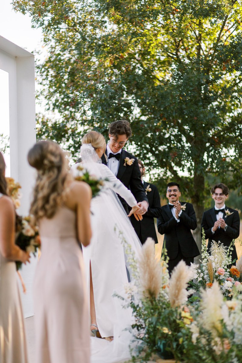 danggoodcode's tweet image. Wedding memories... a thread