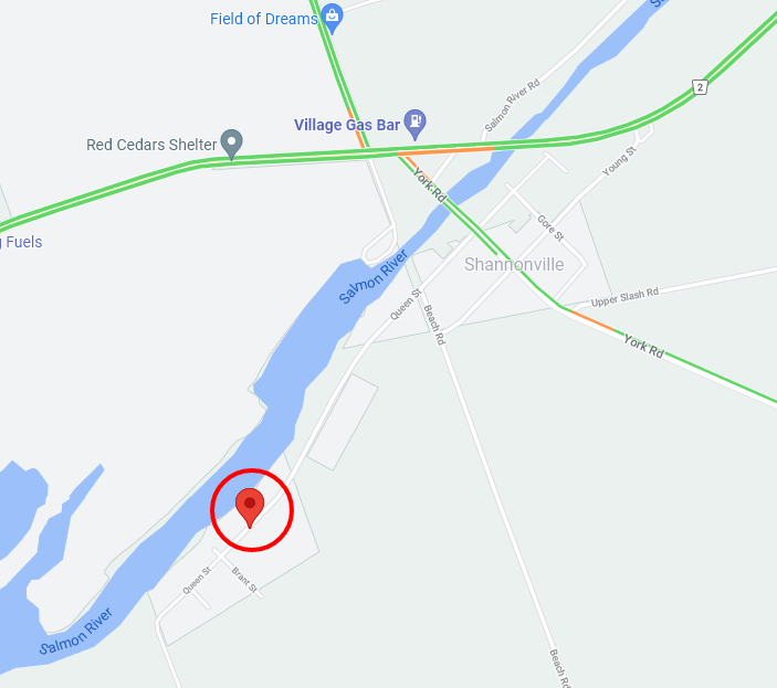 scanquinte's tweet photo. #Tyendinaga #Shannonville
FDP On scene at the 250th block of Queen St. Reported as, Garage fire. https://t.co/92CqL813eh