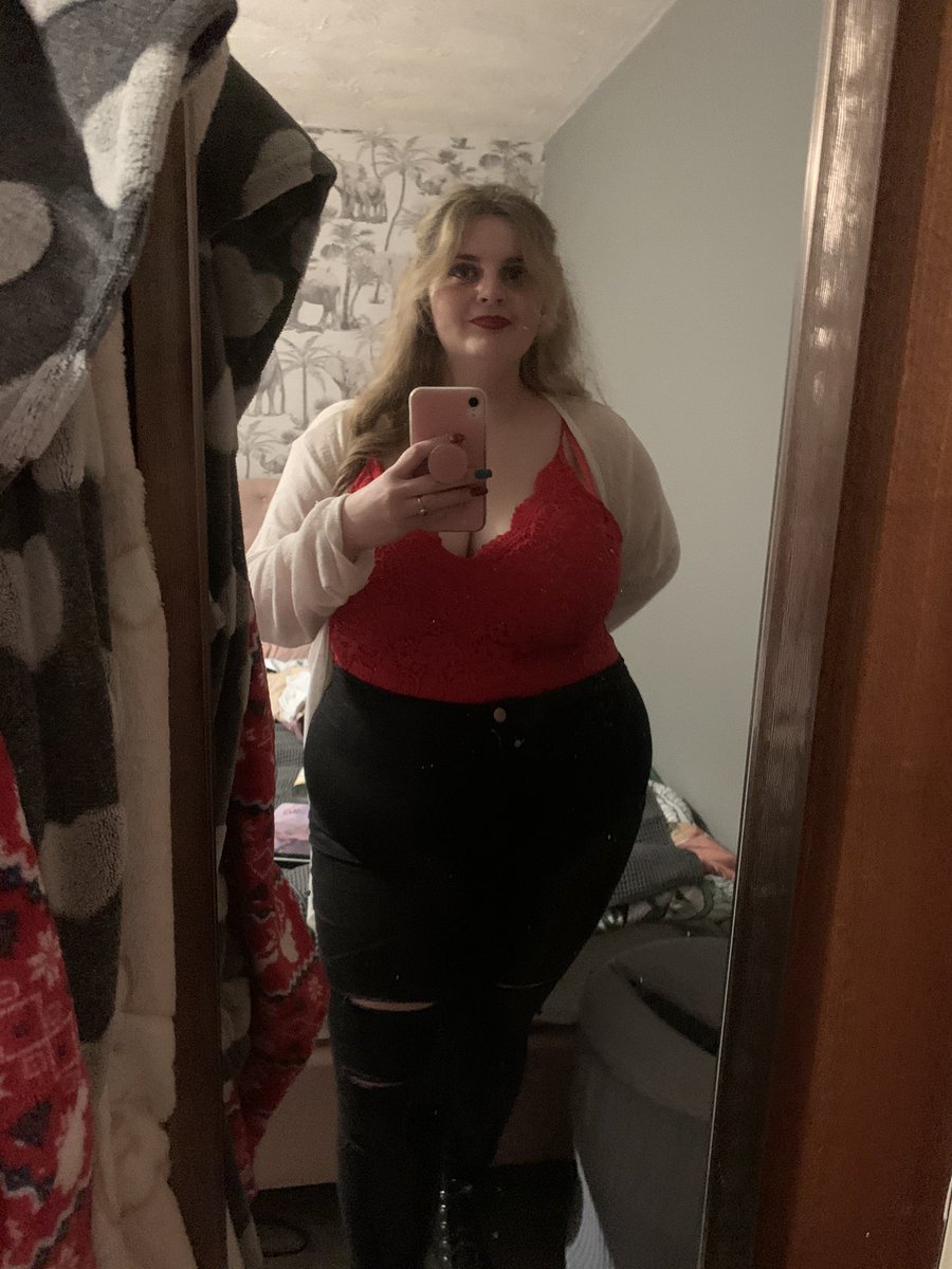 WhoreForThor_'s tweet photo. Should’ve done this before the night out, here’s the NYE outfit. Actually love this bodysuit ❤️
P.S excuse my face, alcohol was consumed 😂 https://t.co/C1S1dHrehg