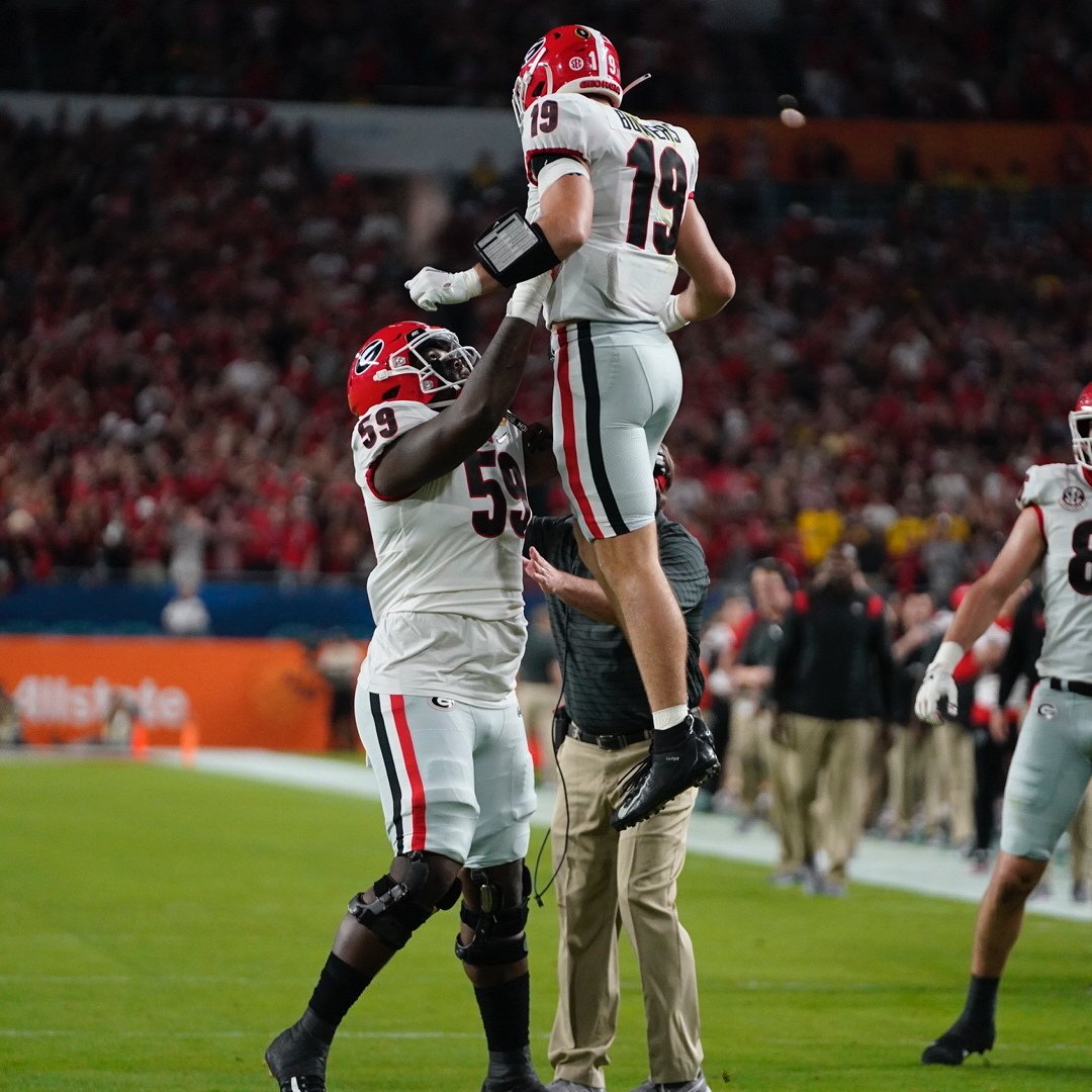 Capital One Orange Bowl tweet media