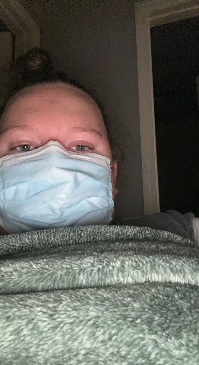 laurenn___3798's tweet photo. Rona finally got me 🦠 … happy New Years from quarantine 🍾🎊 https://t.co/4IhYWR8UXJ