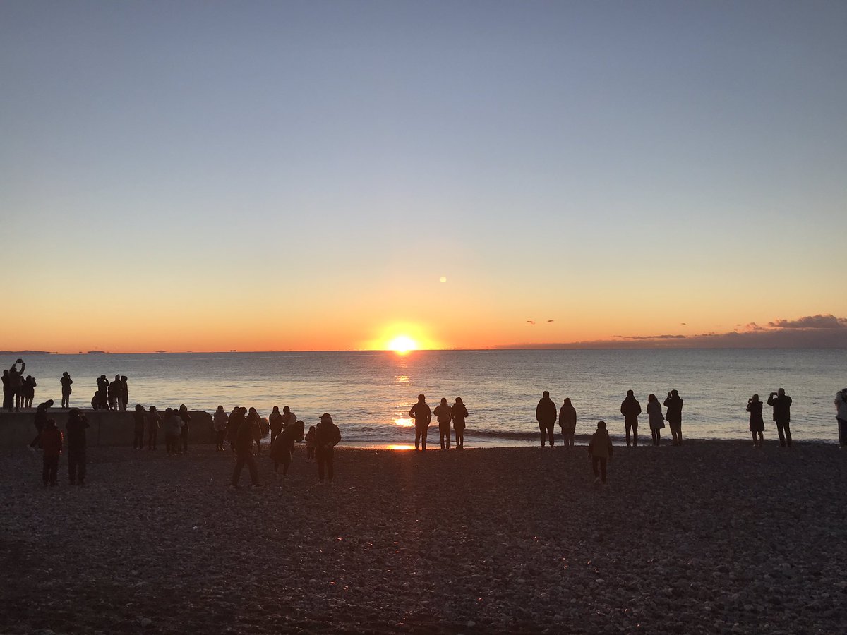 Doyagaodesuga's tweet photo. おはようございます。
今年もよろしくお願いします！

皆様に爆益あれ！ https://t.co/ALG56Y4LYO
