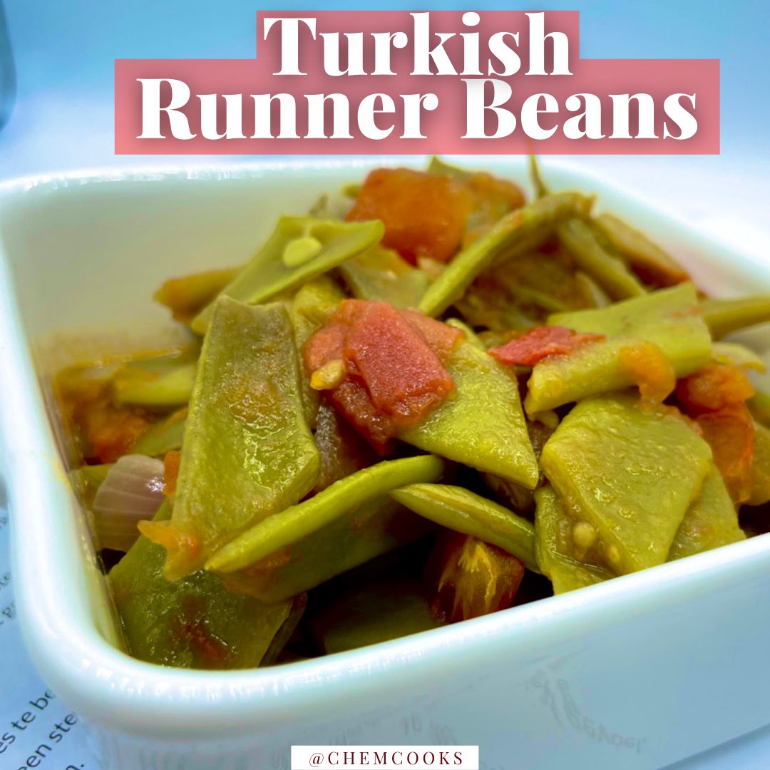 Turkish Runner Beans, recipe here: youtu.be/n3EXp6-dEBY
#foodie #turkish  #yummy #Vegan
#veganism #veggie #easyrecipes
#tarifi #Turkiye #turkey #turkishfood #chemcooks #sauce #beans #fasulye #turkishbeans 
#tomato #tomatoes #vegetarian #vegetables #cooking #NewYear2022
