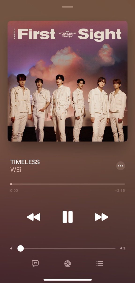 WEAREMlXTAPE's tweet photo. ٬٬     from     乀     🎧    thᥱ     *     𝗺ıx     :     plᥲчlıst     ‹   #iAmTIMELESS   ›

[🐻] : También tenía que unirme a la #FirstSightParty y hacerle stream a mis reyes, especialmente ahora que tengo su increíble álbum en mis manos. Los adoro me oyen. https://t.co/FNRU7o1EMN