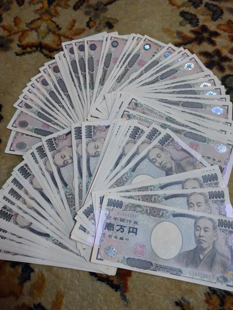 yumehamaboroshi's tweet photo. 旦那の実家にて…
姑が次男のことを「ろくでなし」と言うので
「長男(うちの旦那)も似たようなもんですよ」と言ってしまった
お年玉もらっといて申し訳ない(-_-)
#次男は高学歴ニート
#夫は歯医者でルーザー https://t.co/CsQEn1LQZn