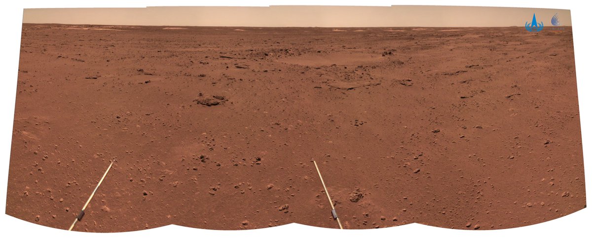 CNSAWatcher's tweet photo. Wow! Here we have astonishing HD “selfies” of Tianwen-1 Mars orbiter. Technically it’s taken by companion little satellite released by Tianwen in orbit and data is transmitted back to Tianwen via WiFi. Also released are new photos of Mars North Pole and Zhurong’s recent panorama. https://t.co/PCaOiStGs6