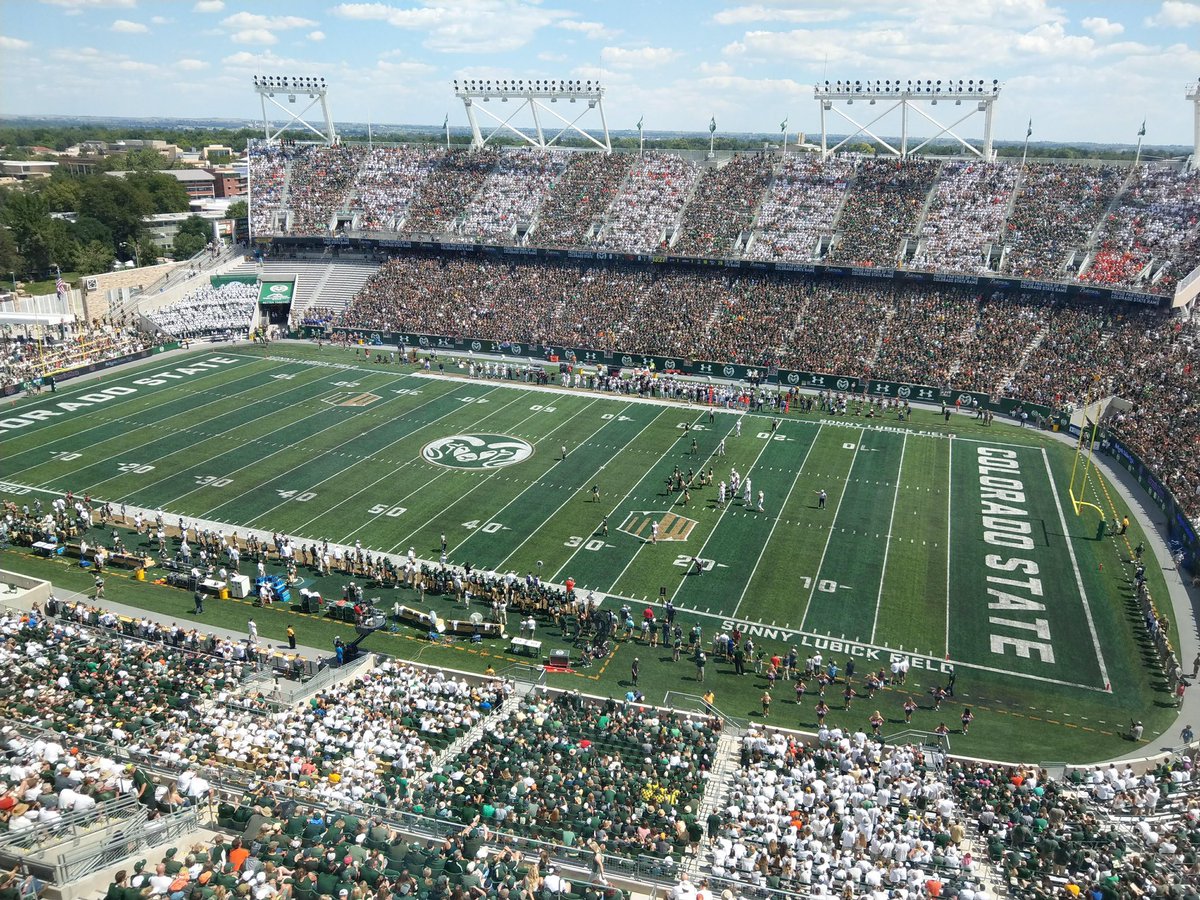 #AGTG Blessed to say that I’ve received a Division 1 offer to Colorado State University. Thank you to <a href="/Coachswt3/">Coach Sean Tarrant (Coach T)</a> and a big thank you to @UnderDaRock1 for the opportunity’s.