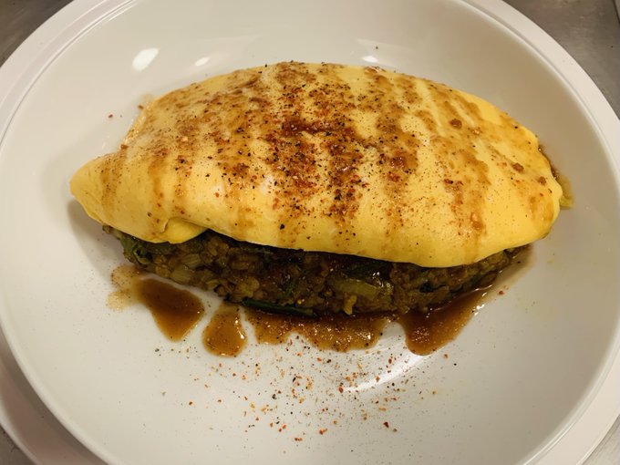 カレーチーズオムライス 