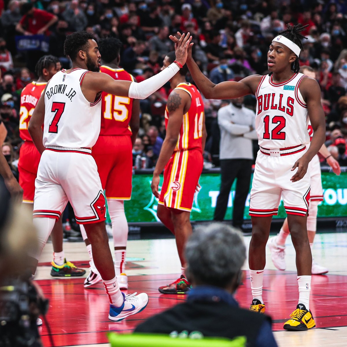 chicagobulls's tweet photo. Team W! Final Numbers 📊

Zach: 25p/2r/5a
DeMar: 20p/4r/8a/1b
Coby: 17p/3r/12a/1b
Vooch: 16p/20r/1a/3s/1b
Woo: 14p/2r/3a/2s/1b
Ayo: 14p/2r/1a/1s/2b
Tyler: 10p/3r
Matt: 5p/1a
Troy: 4p/3r/6a/3s
Derrick: 2p/2r/1a
Devon: 2p
Mac: 2p https://t.co/Fk97YNxIpW