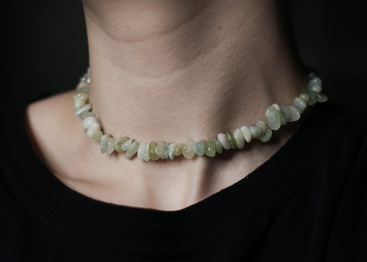 lilbluberries's tweet photo. in case anyone was wanting to start shopping for valentine’s day gifts, genuine crystal jewelry is always a good choice <3 

code LOVEDAY to save 20% off my entire inventory 🌹✨ https://t.co/xBqLCzwUyp