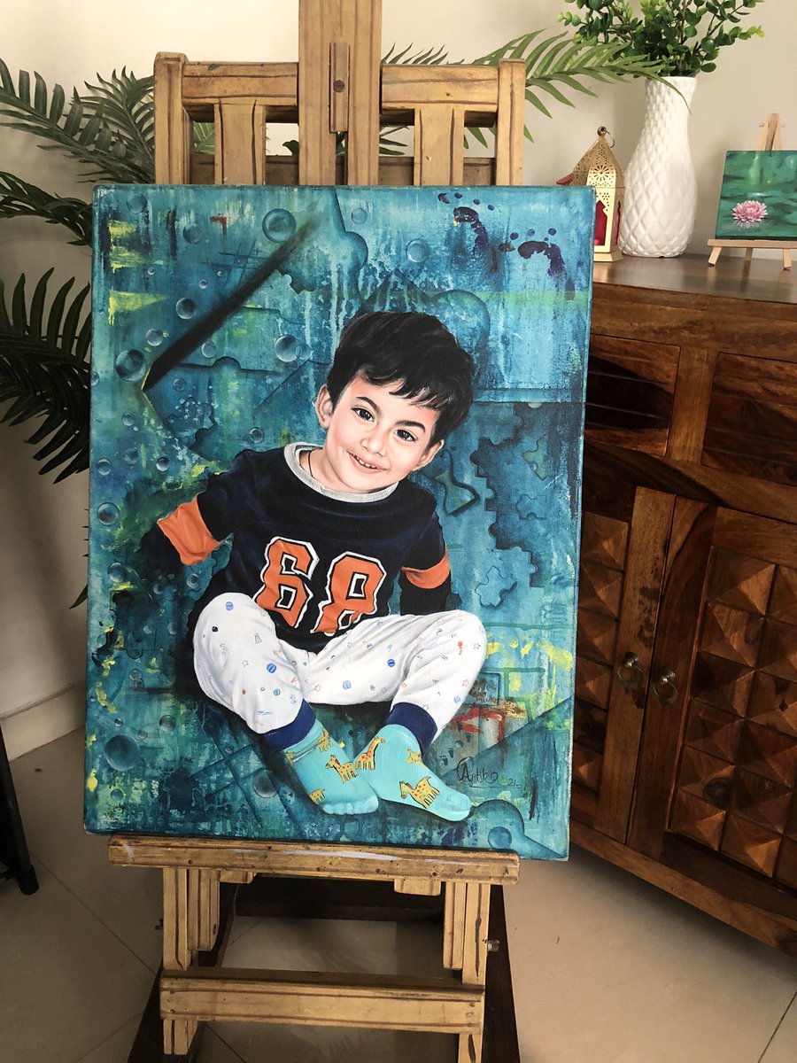 Artist_Antika's tweet photo. @uhvitauh Wow this is amazing
Please have a look on painting too https://t.co/BRHkm5HxJu