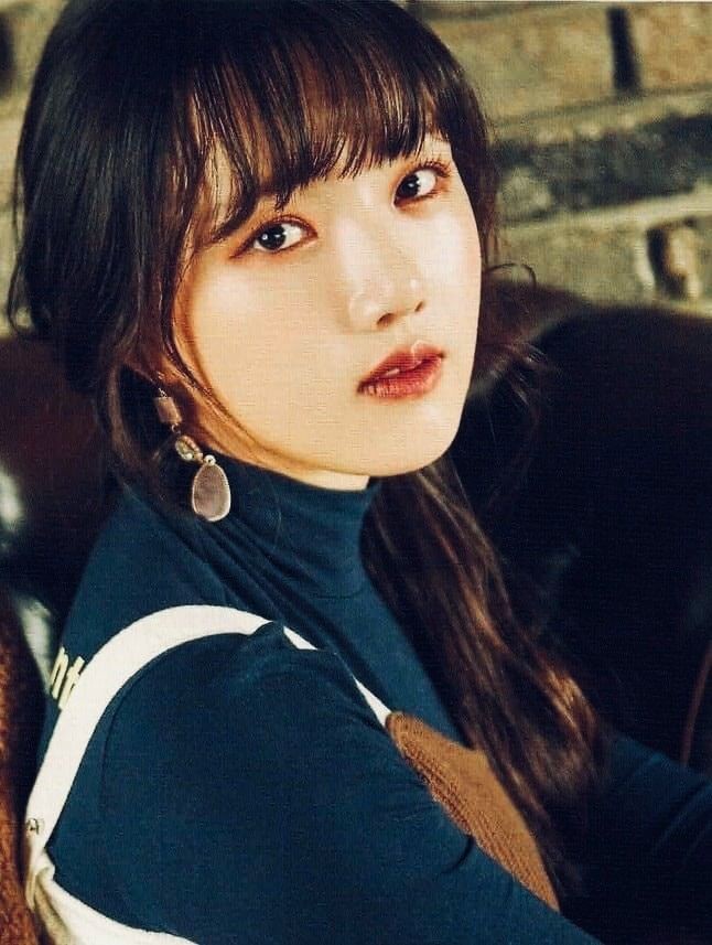 yerinhour's tweet photo. #YERIN #��린 #정예린 #GFRIEND #여자친구 @GFRDofficial https://t.co/NNTtJDLS8b