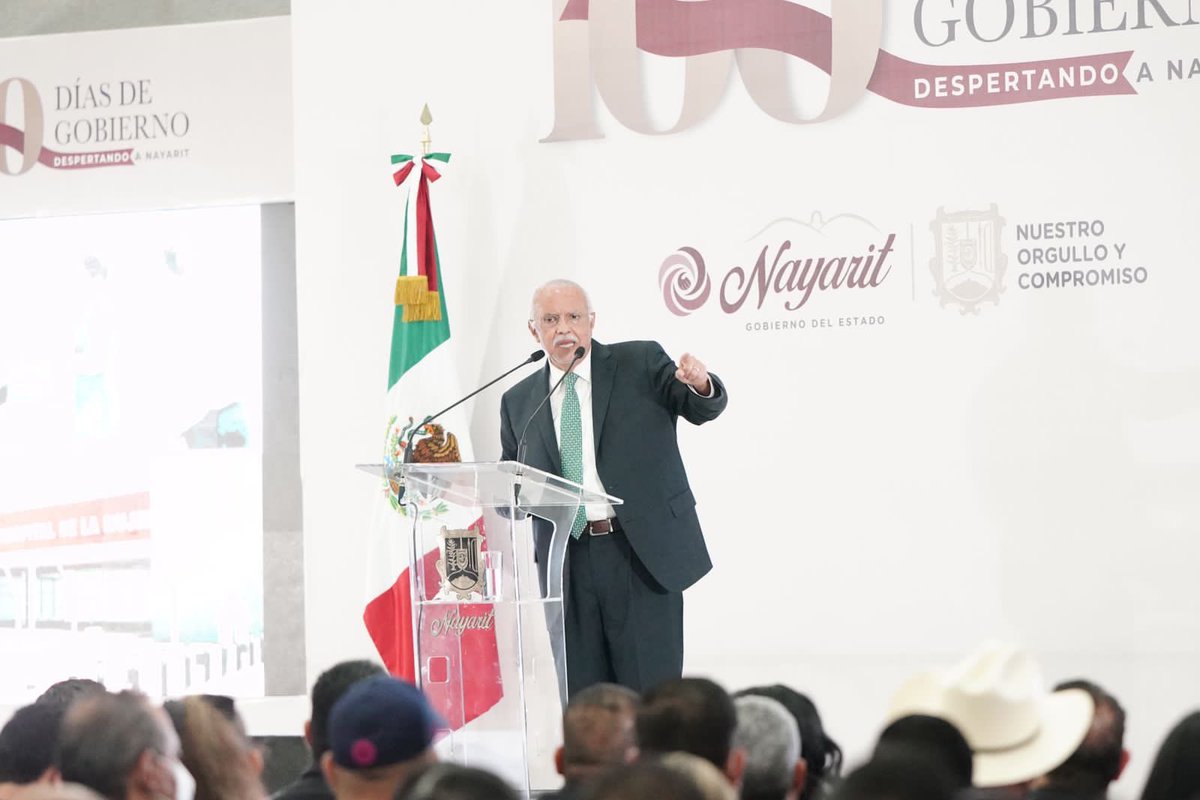 NayaritGobierno's tweet photo. Servir a Nayarit es mi pasión y mi emoción. Miguel Ángel Navarro Quintero.

A 100 días de ser gobernador, rindió su primer informe.  https://t.co/x1axUdULpu @RepGobNay @SecturNayarit @NayaritDif @SNENayarit @SSPCNay @inea_nayarit @SIPINNA_MX @shbgnayarit @NayaritFiscalia https://t.co/NMRoaPuNYn