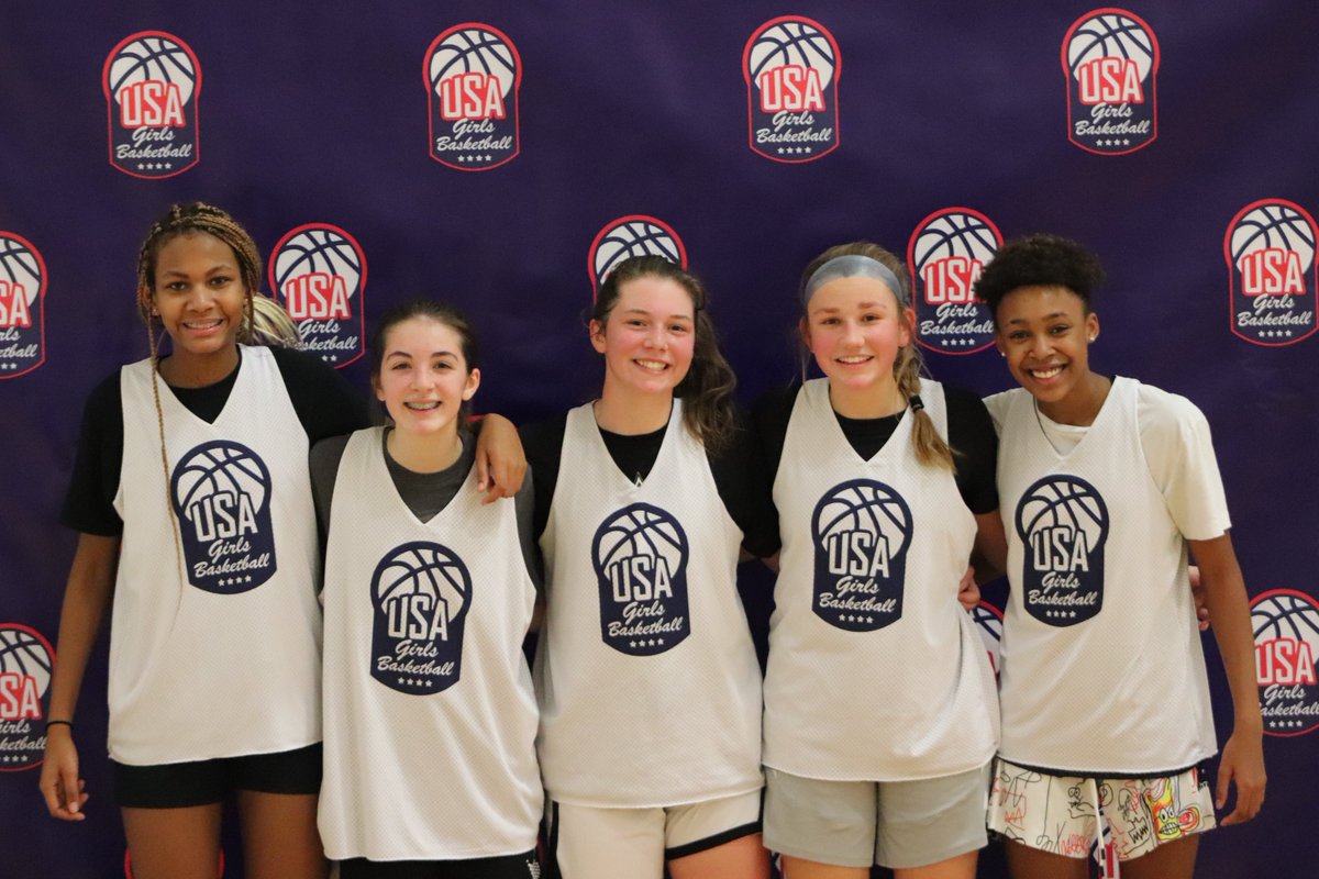#USAGB21 3v3 Champions (7th and 8th Grade)

🏅Laniah Wills (IN)
🏅Dana Dues (IN)
🏅Peyton Olufson (IL)
🏅Chloe Finney (IN)
🏅Ashlinn James (KY)