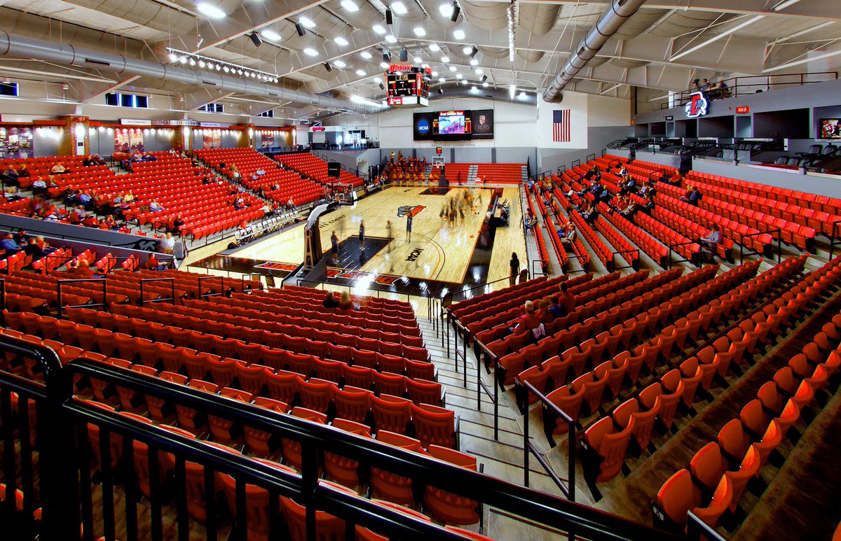 Very blessed to receive an offer from Drury University!! Thank you so much to <a href="/AmyEagan/">Amy Eagan</a> and <a href="/CoachJ_Mellott/">Jordan Mellott</a> for this opportunity!! #GoPanthers