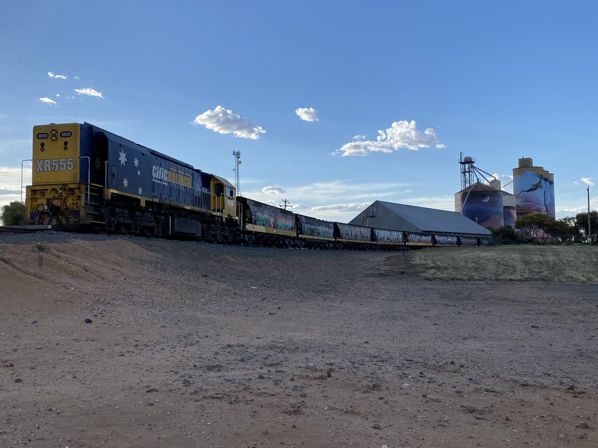 CargillAUS's tweet image. Great day to load trains at our #grainFlow site at #seaLake with #barley
#grains #barley #harvest21 #agtwitter