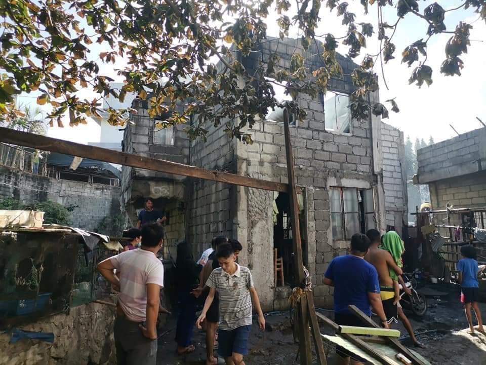 TLRPque's tweet photo. Nasunugan kamakailan lang ang mga taga Bgy San Isidro. Kami po ay umaapila sa jnyo na magpaabot po ng tulong doon. Nasa FB page po namin ang mga detalye. Maraming salamat po.
https://t.co/fhm0DTrnnH
#HelpLikeLeni https://t.co/GICgDe3Uty