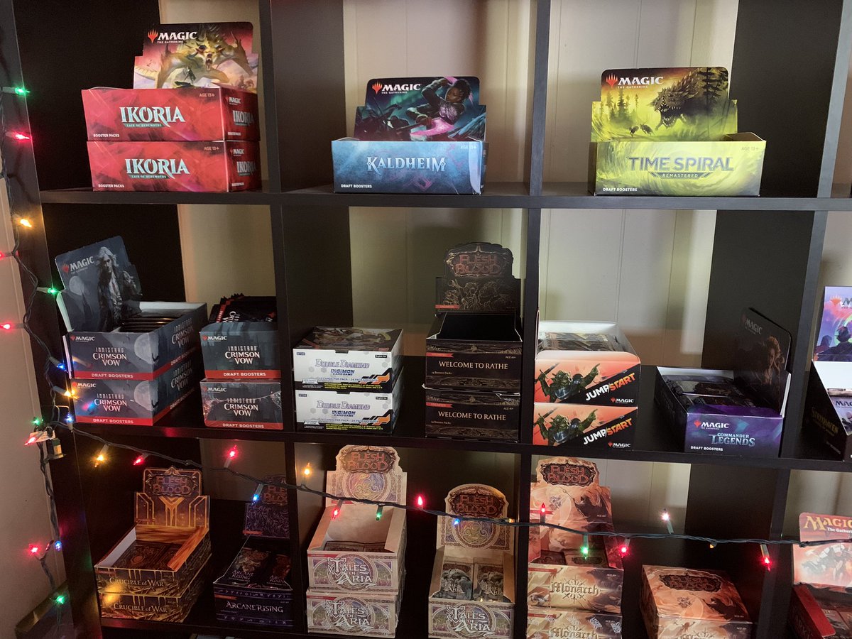 medina_irl's tweet photo. Come open packs with us! #TCGPackClub 

https://t.co/BRlrdZrYS3 https://t.co/g4kGWrnXJP
